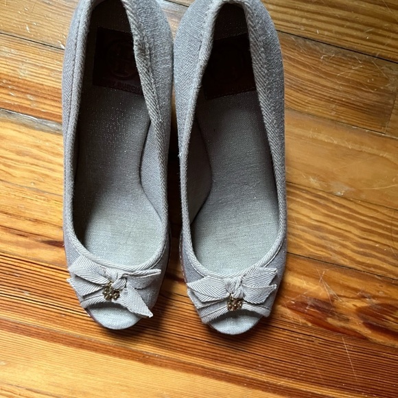Tory Burch Gray Wedge Peep Toe Espadrilles Shoes 9.5 - Picture 6 of 6